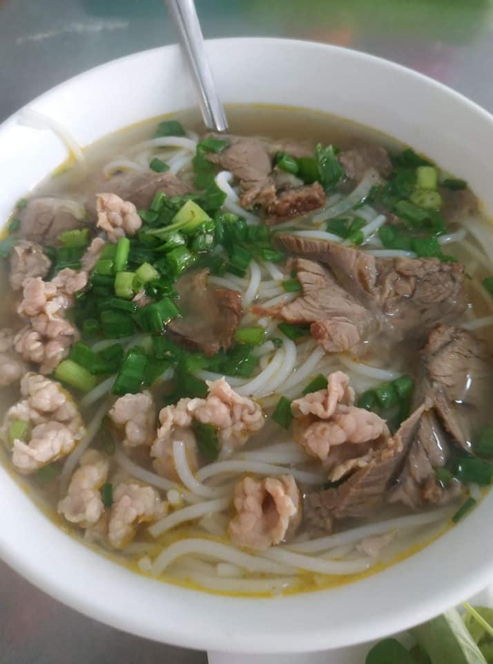 Bún bò Huế Nguyên Hương