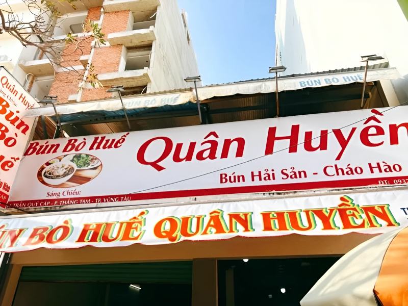 Bún Bò Quán Huyệt