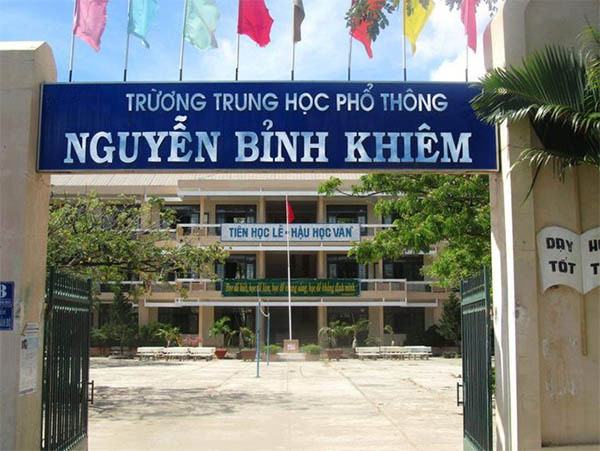 Trường THPT Nguyễn Bỉnh Kiệm