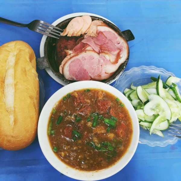 Vaikutus - Pan Bread - Ba Trieu