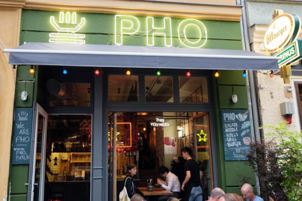 PHO - nuudelipatukka (Mitte)