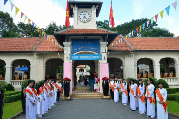 Le Hong Phongin lahjakkaiden lukio - Ho Chi Minh City