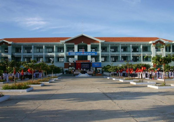 Le Quy Donin lahjakkaiden lukio - Ninh Thuan