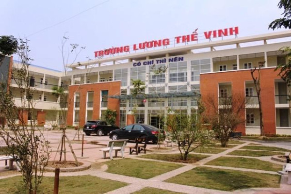 Luong The Vinh High School lahjakkaille - Dong Nai