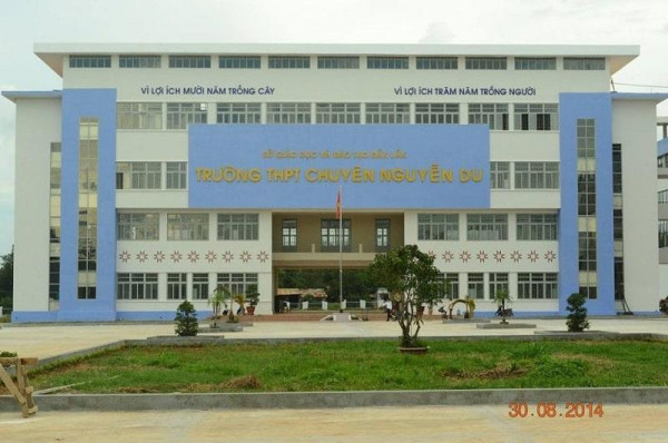 Nguoi Specialized High School - Dak Lak