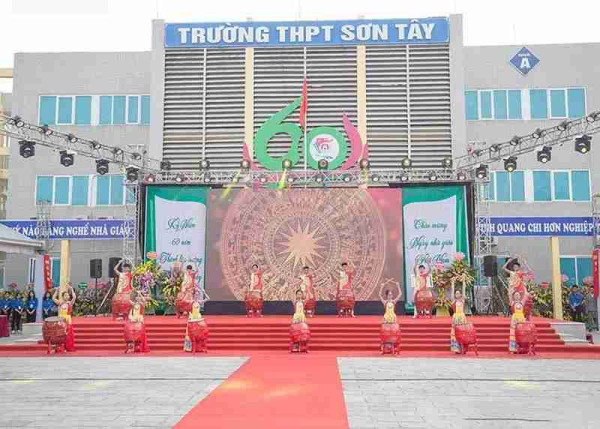 Son Tay High School - Hanoi