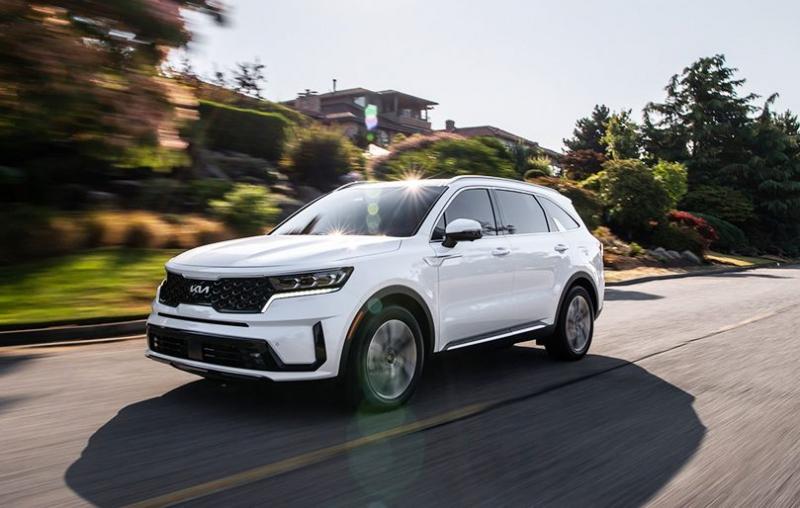 Kia Sorento: 999 triệu đồng