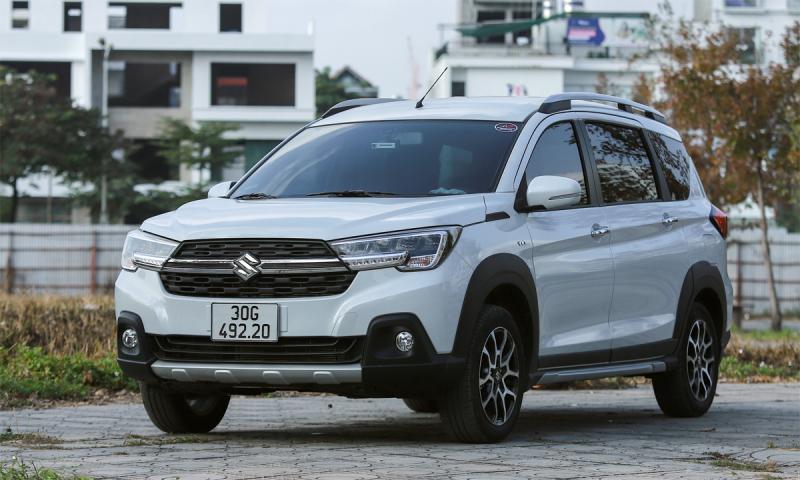 Suzuki XL7: 589,9 triệu đồng