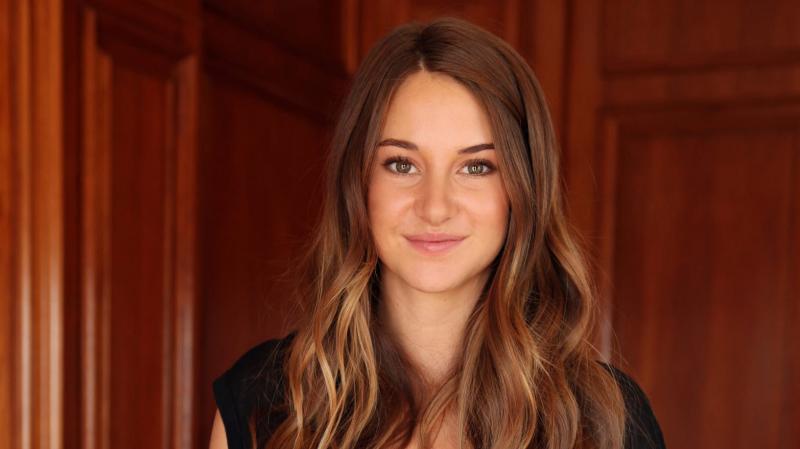 Shailene Woodley xinh đẹp ngay cả khi để mặt mộc.