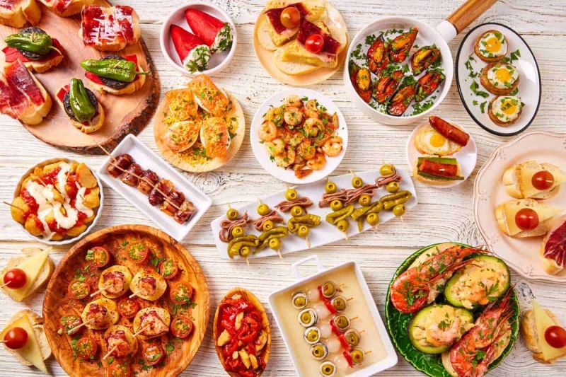 Tapas - món khai vị đặc trưng của ẩm thực Tây Ban Nha