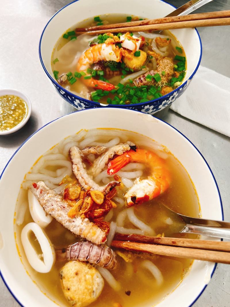 Bánh canh bei