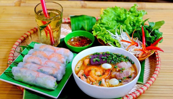 Bánh canh Út Cối