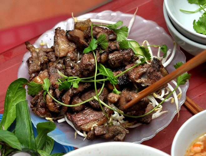 Bún ngỗng nướng và bún ngỗng nướng