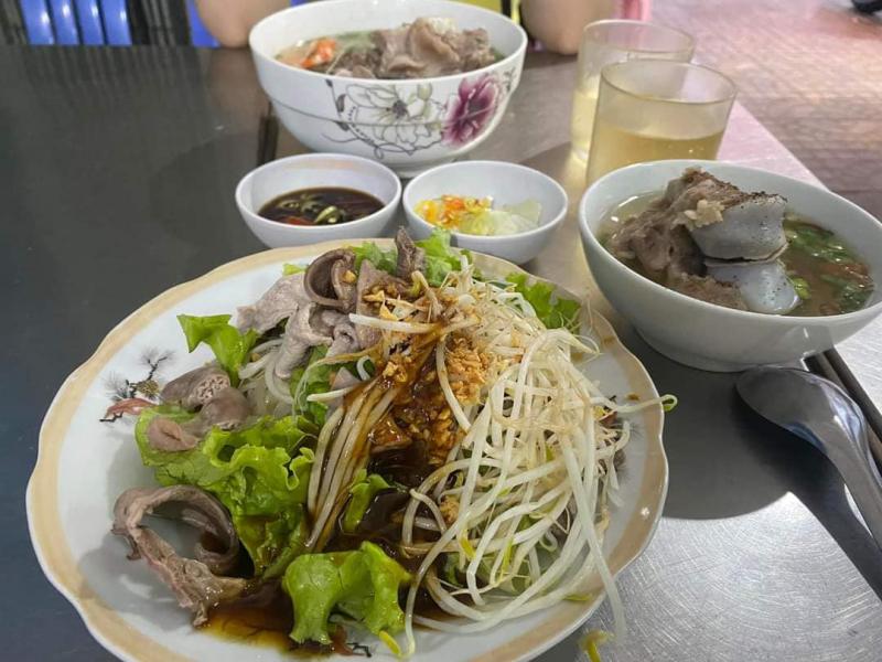 Bún riêu tháng 12 Kiều Laina Cần Thơ