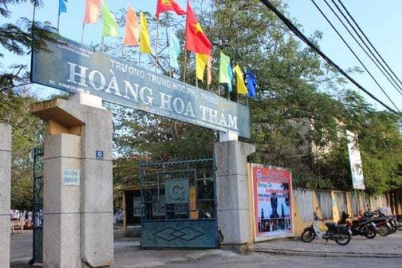 Trường THPT Hoàng Hoa Thám