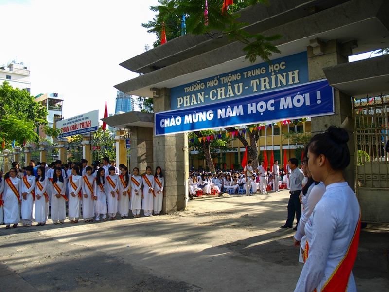 Trường THPT Phan Châu Trinh