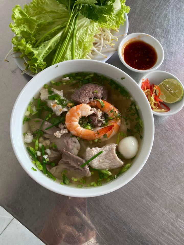 Bún Nam Vàng Nguyệt Quán