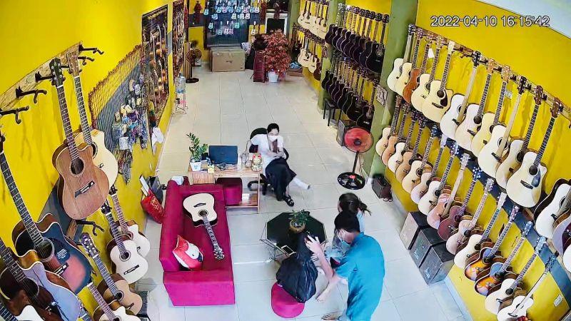 Cửa hàng đàn guitar Đà Nẵng